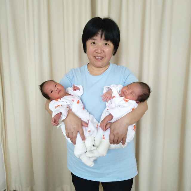 那秀玲高级月嫂13957451496