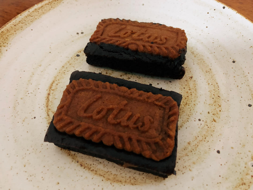火爆ins的【Lotus牛油果布朗尼】真的好吃！