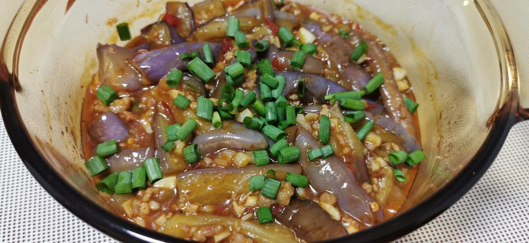 不用油炸超省油的鱼香肉末茄子煲