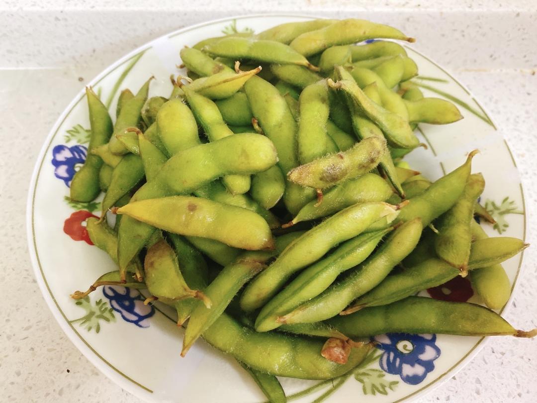 超级简单的煮毛豆