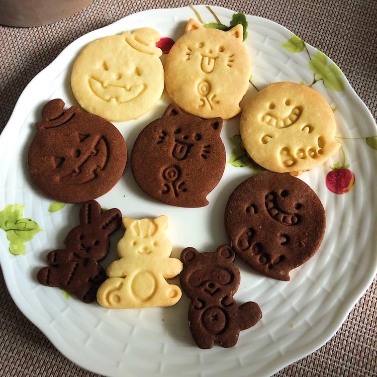 你和貌美平整的饼干只差了一块烤盘的距离（可做翻糖糖霜饼干底）