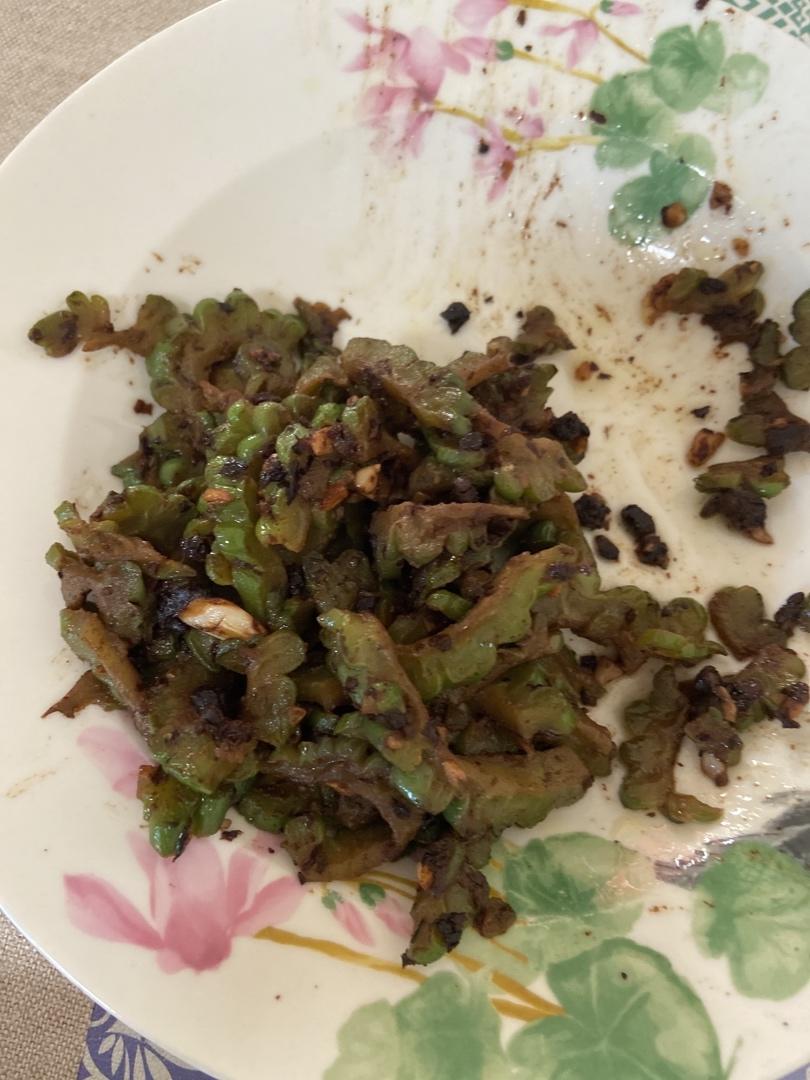 豆豉苦瓜，不加一滴水！清爽有味~