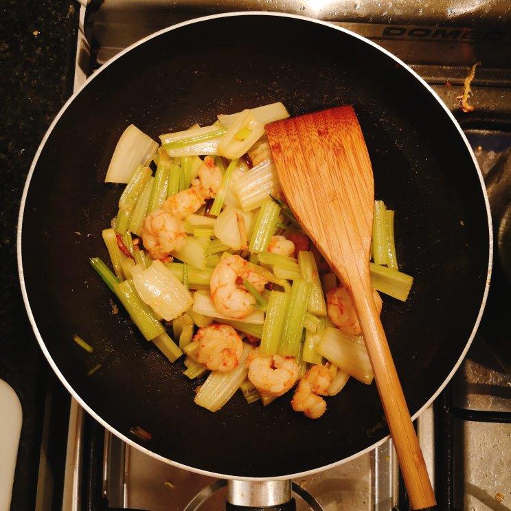 西芹炒虾仁