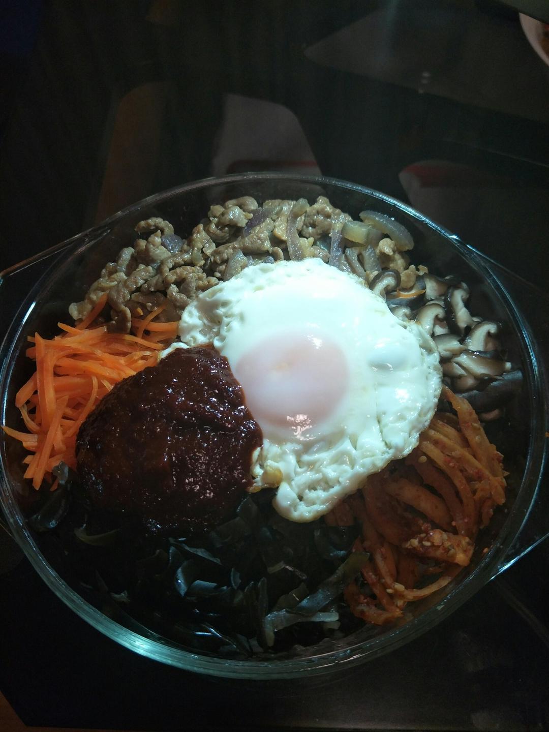 石锅拌饭