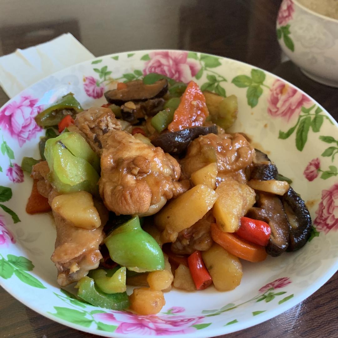 黄焖鸡（香菇、土豆）