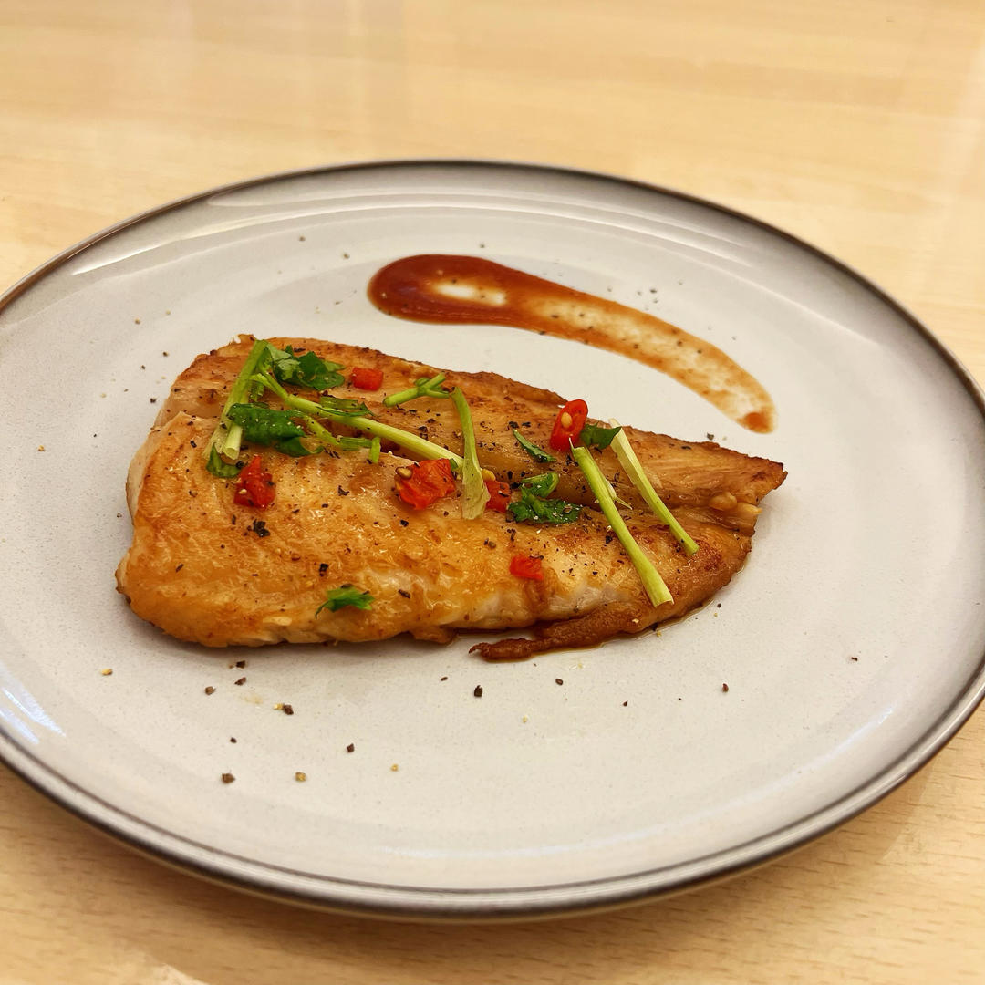 香煎巴沙鱼（龙利鱼）