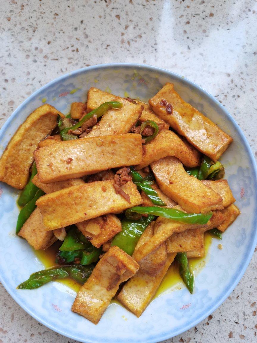 青椒炒豆腐