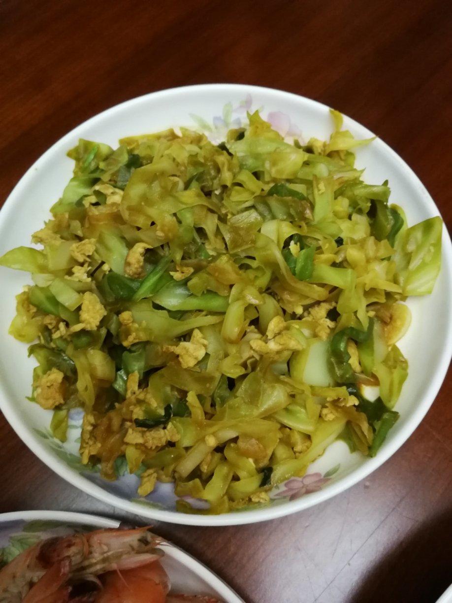 包菜粉丝炒鸡蛋