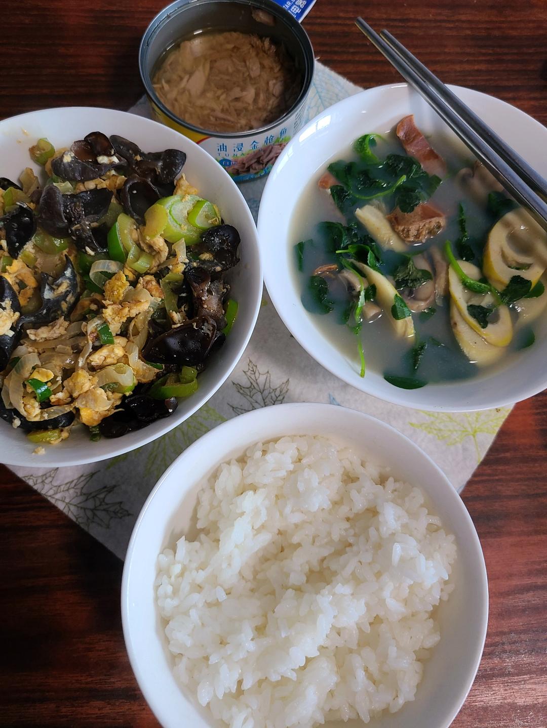 河蚌的处理技巧+咸肉河蚌春笋汤