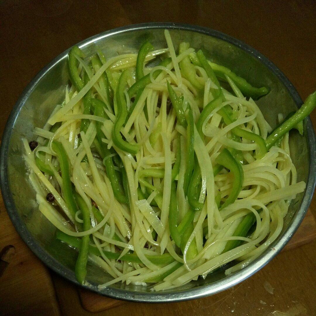凉拌土豆丝