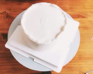 抹面＆淋面：春日缤纷奶油蛋糕的做法 步骤14