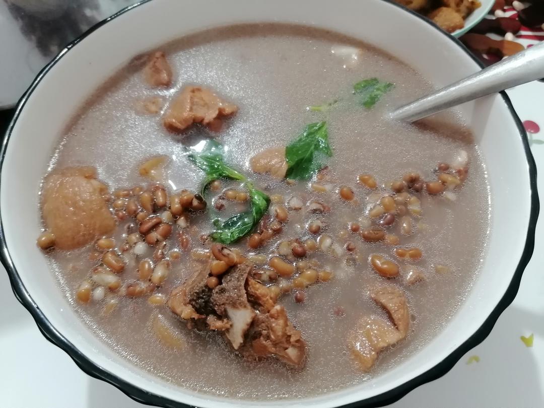 赤小豆猪尾汤