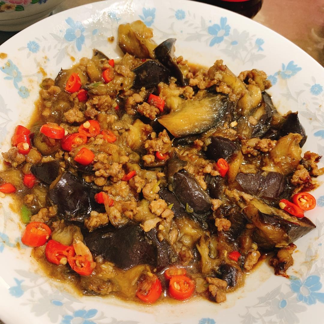 厨师长教你：“少油型鱼香茄子”的做法快收藏了