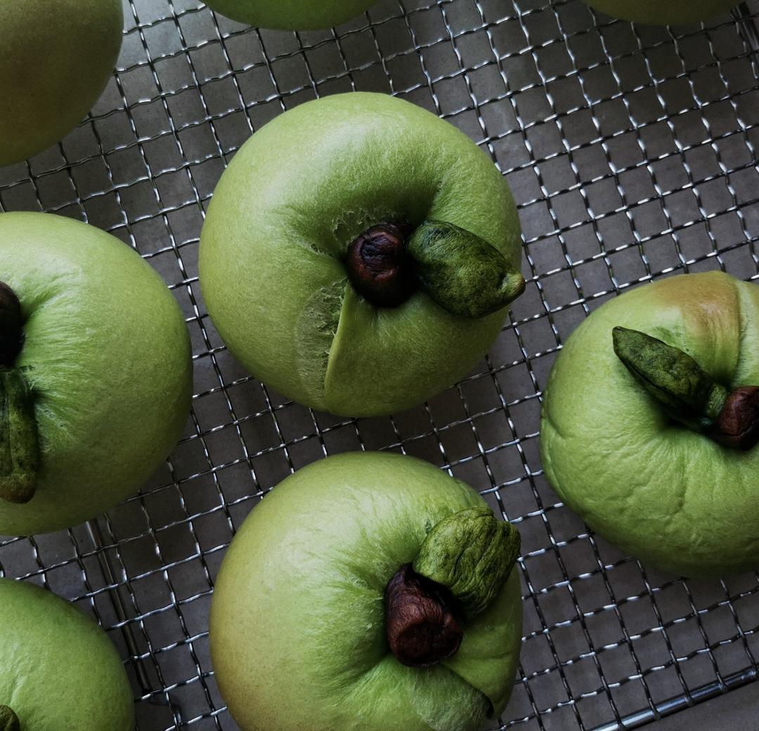 双重开心果酱奶酪贝果