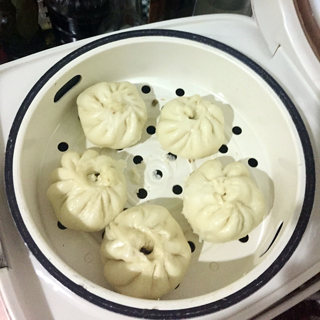 手把手教你捏出漂亮的包子褶（ 附小视频）