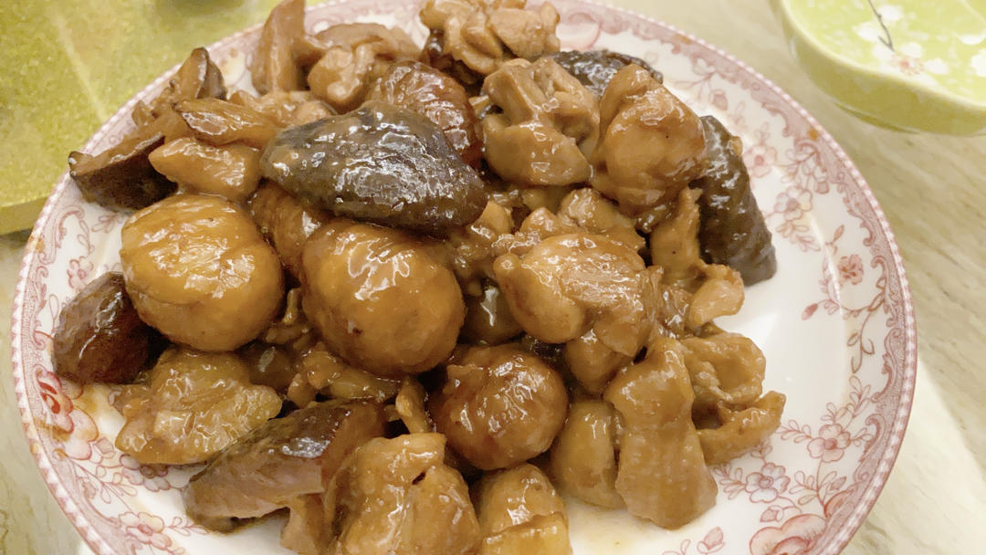 【栗子烧鸡】鸡肉都给你吃，栗子归我~