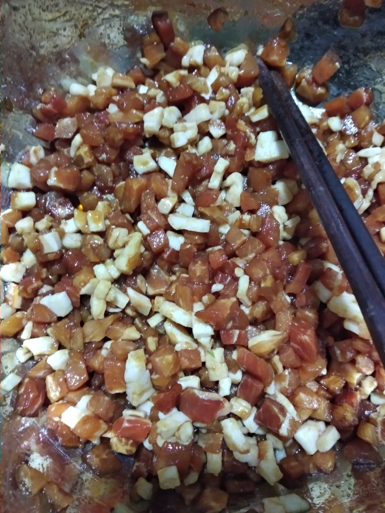 韭菜肉饺子馅的做法 步骤2