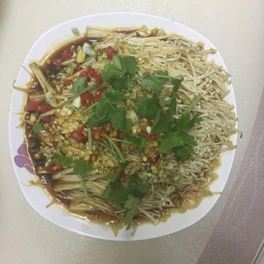 蒜蓉蒸金针菇