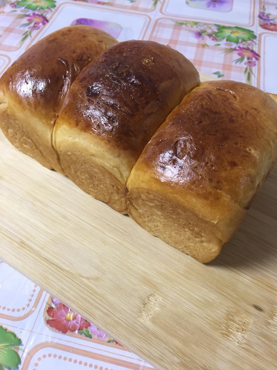 基础面包制作 Basic Bread (Loaf&Roll)