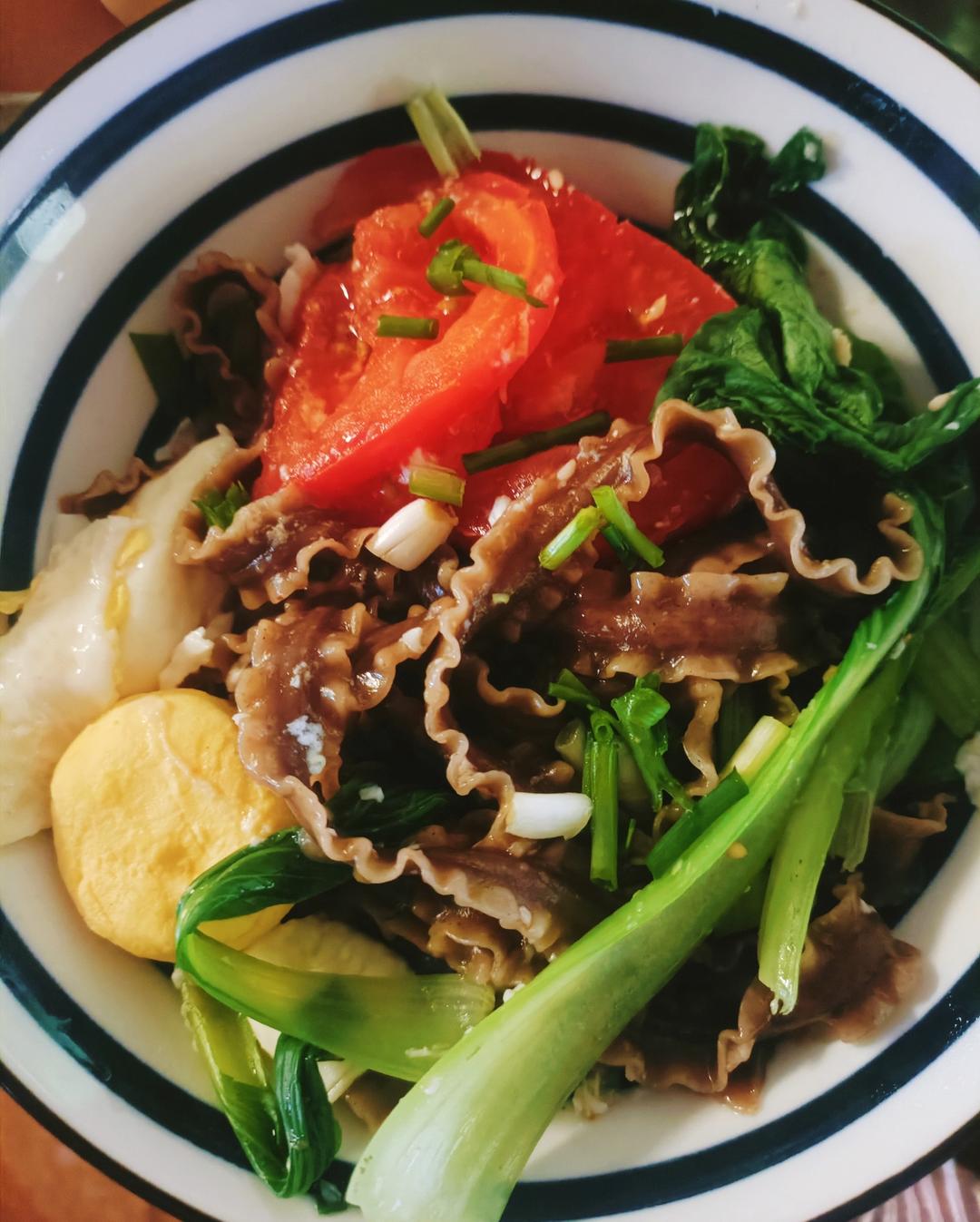 减脂酸汤荞麦面