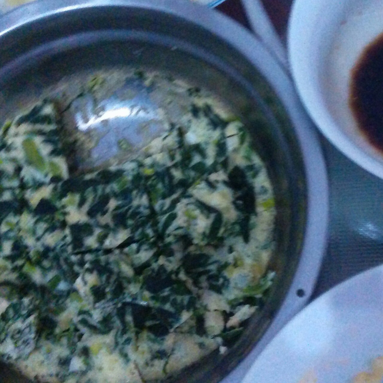 蘸汁菠菜鸡蛋糕——春季养生多吃菠菜