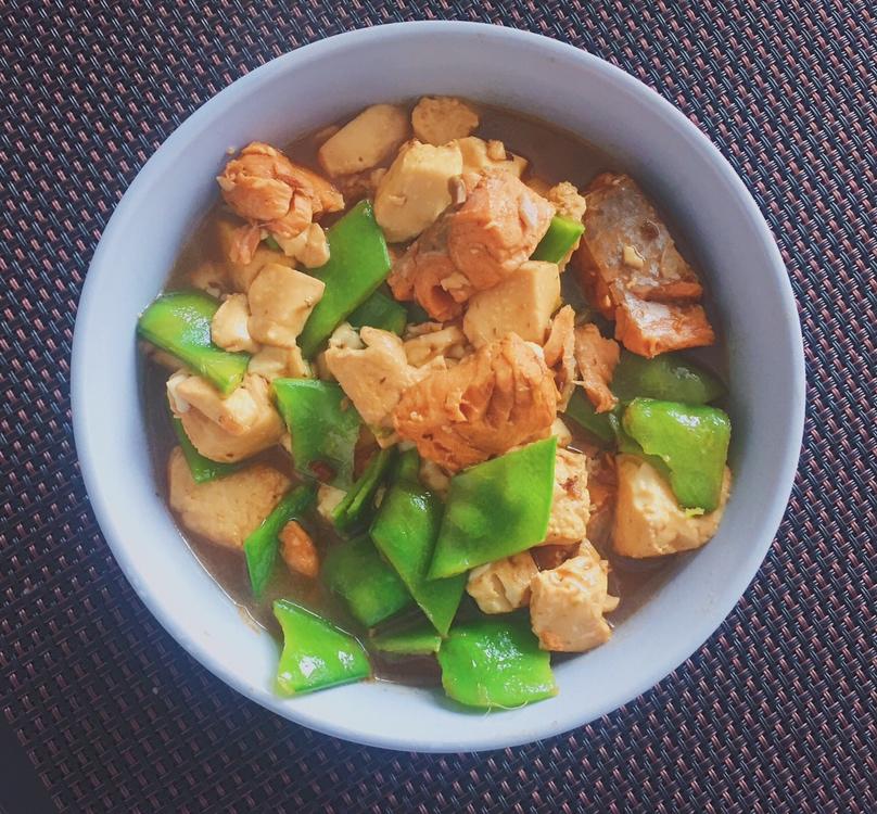 三文鱼炖豆腐