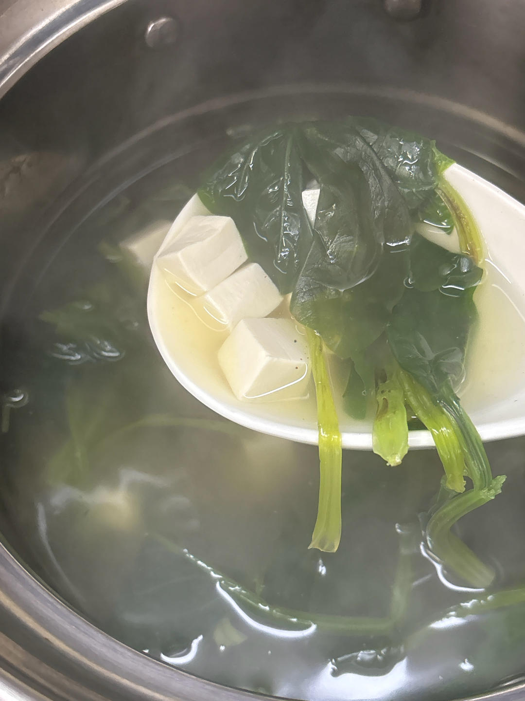 减肥低卡高蛋白靓汤-菠菜豆腐鸡蛋汤，可加洋车前子壳粉