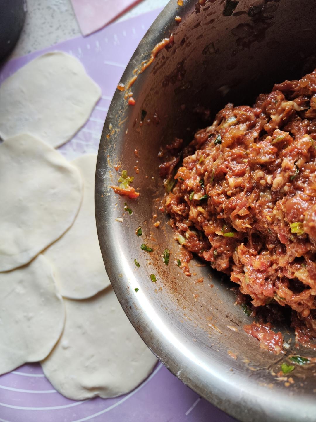 【酱香大肉包】超喧软的一次揉面一次发酵法