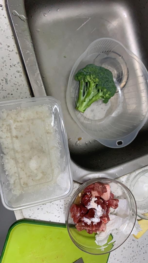 牛肉炒饭