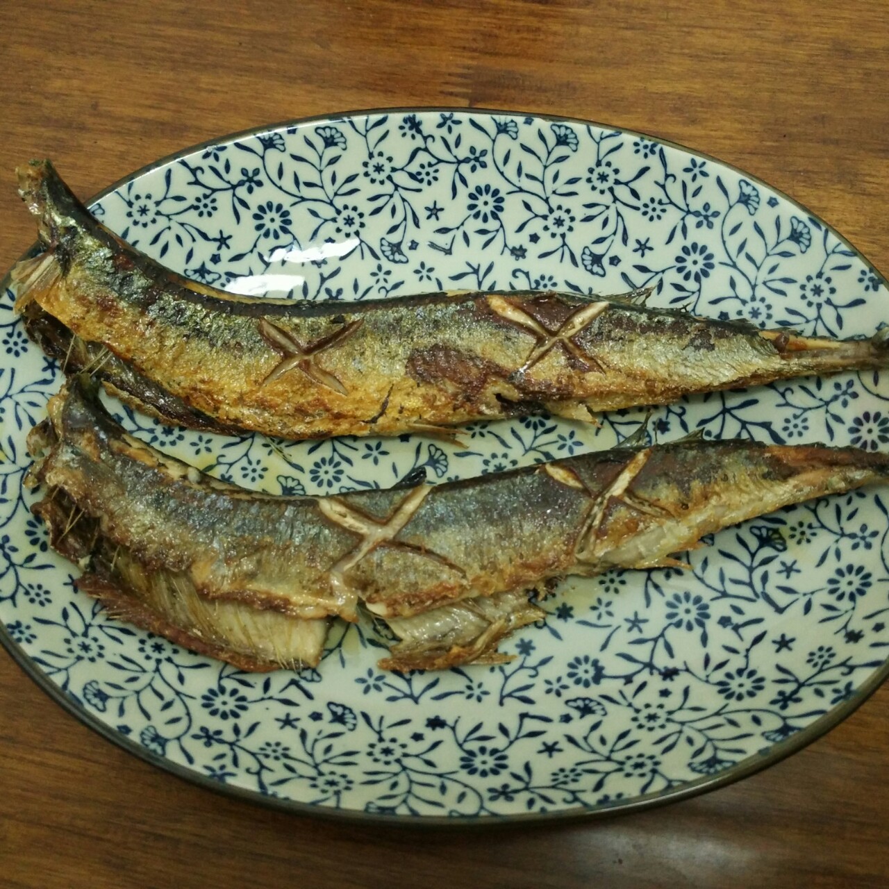 盐煎秋刀鱼
