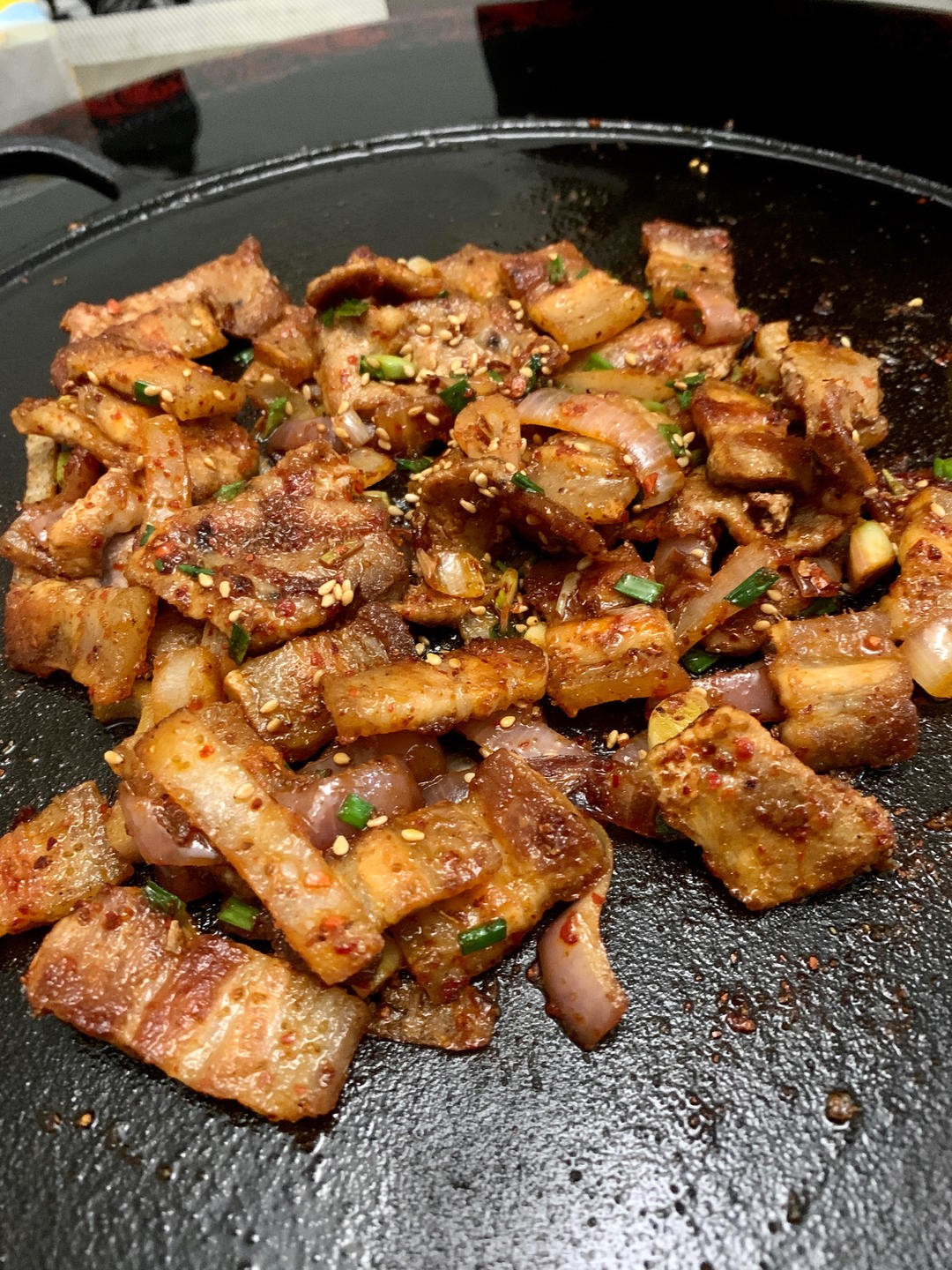 客人们都爱吃的烤五花肉