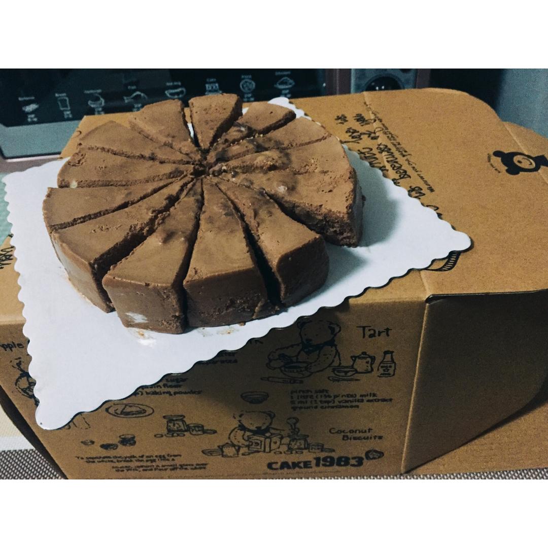 浓郁巧克力慕斯蛋糕（6寸）