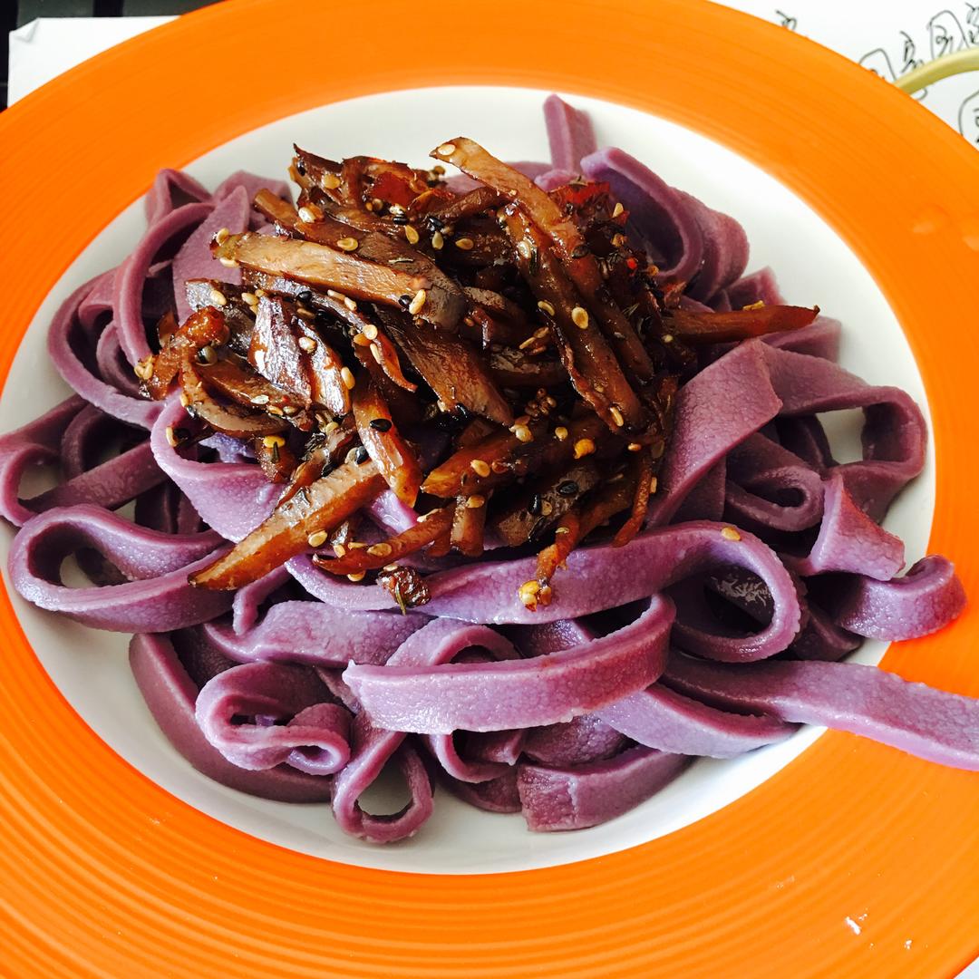 紫薯手擀面的做法