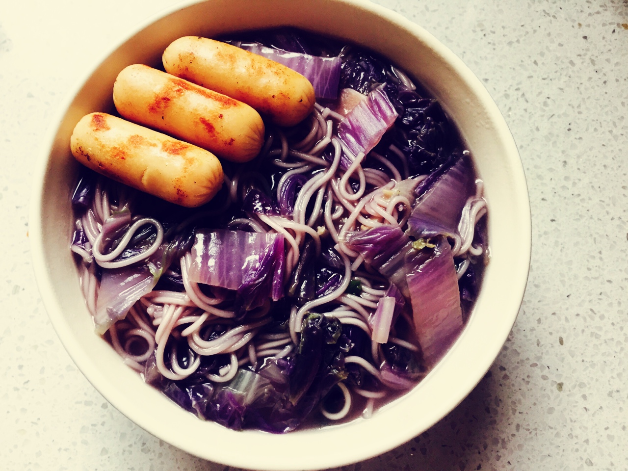 紫白菜炝锅龙须挂面的做法