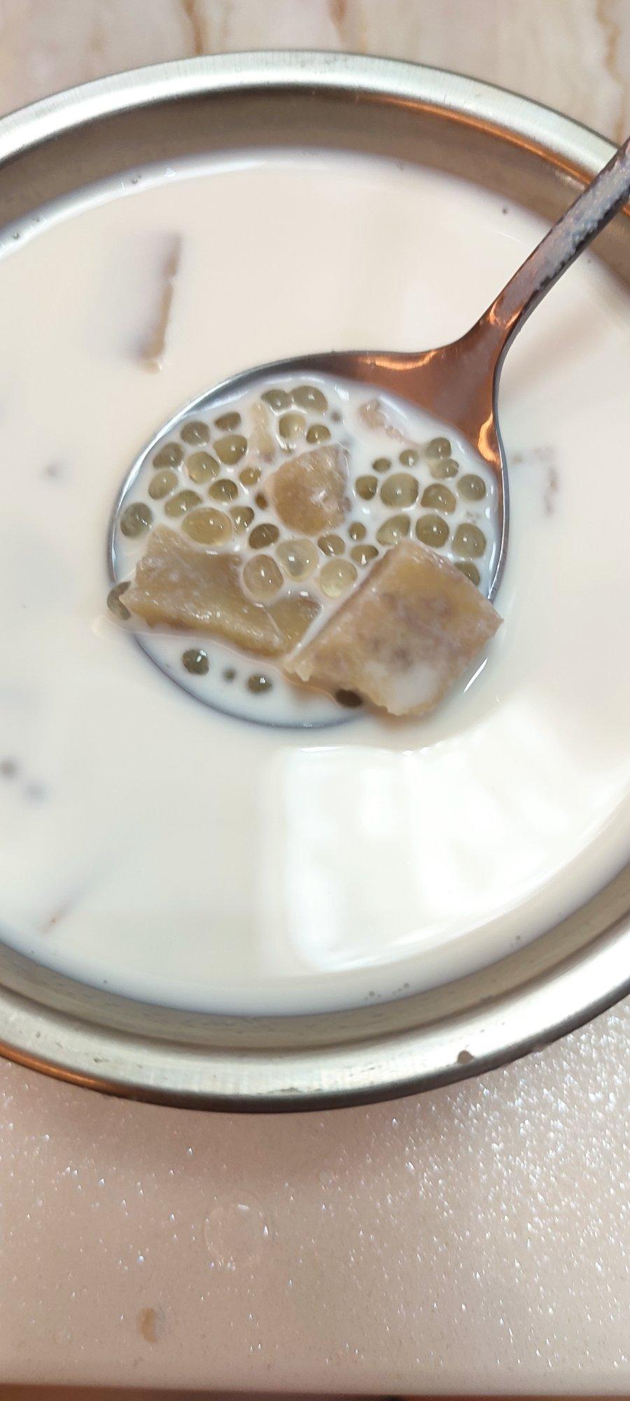 幸运妞吧做的招牌芋头西米露广东糖水