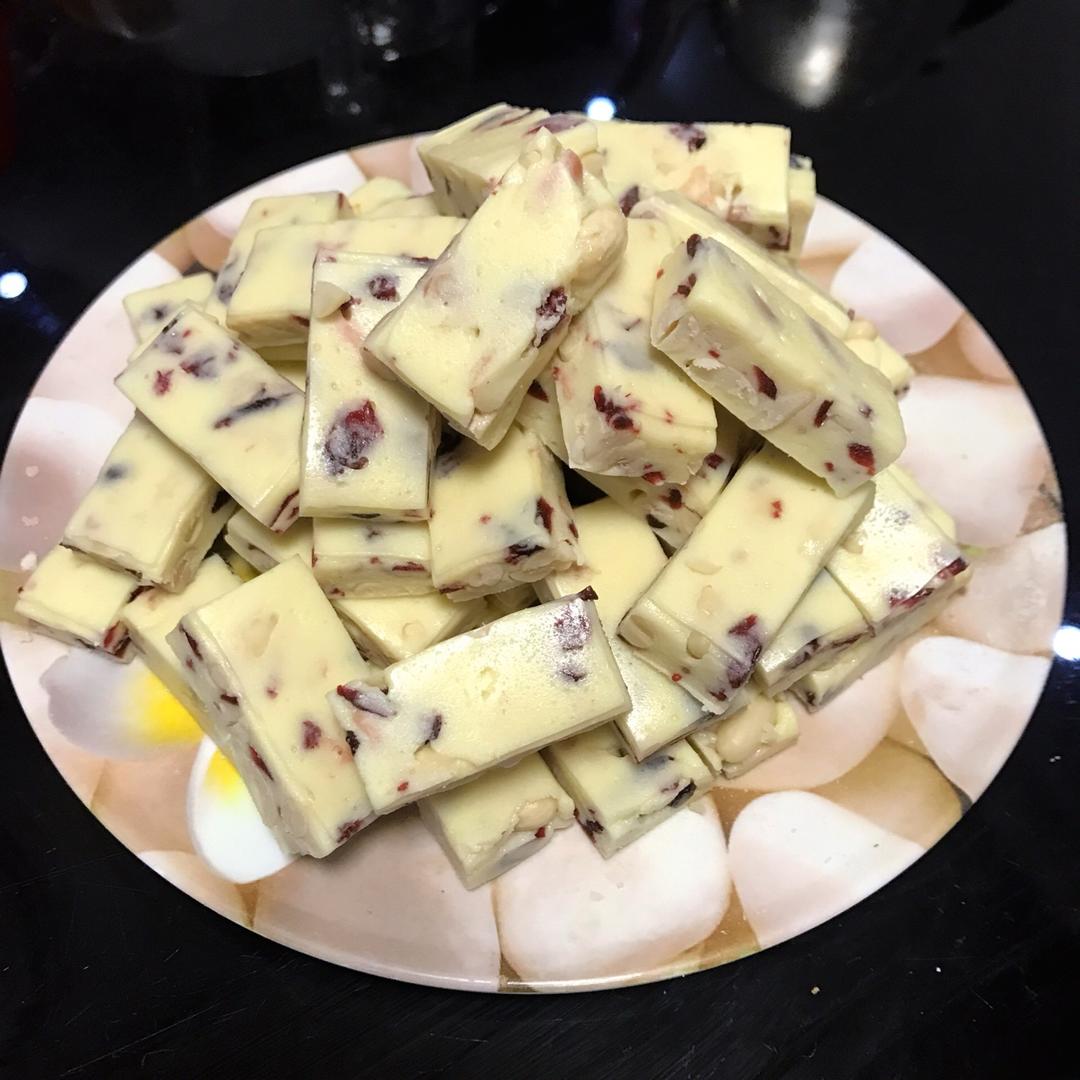 牛轧糖60粒模具的配方