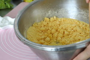 儿童玉米面粗粮窝窝头配菜的做法 步骤4