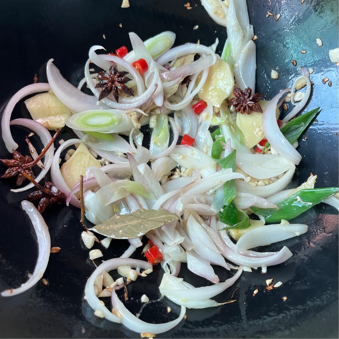 自制鸡公煲的做法 步骤4