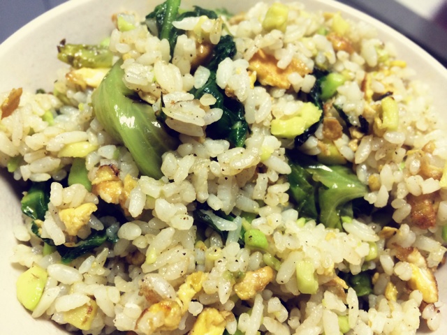 牛油果虾皮蛋炒饭