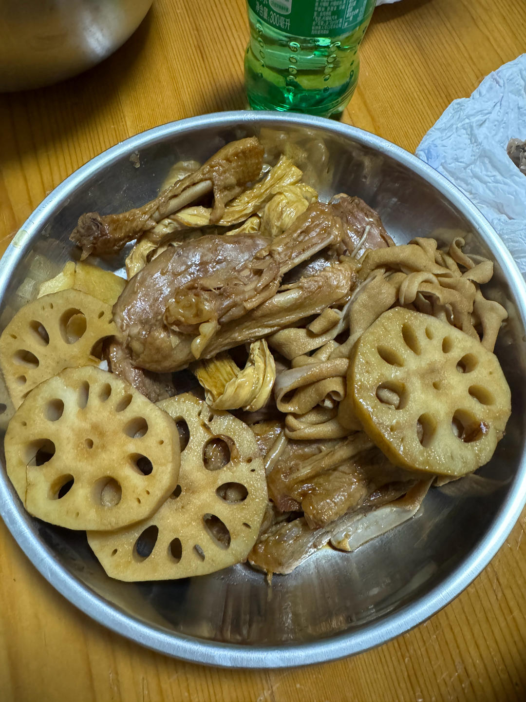卤鸭（鸭脖、鸭头、鸭翅、鸭掌）