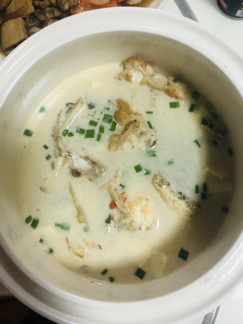 鱼头豆腐汤