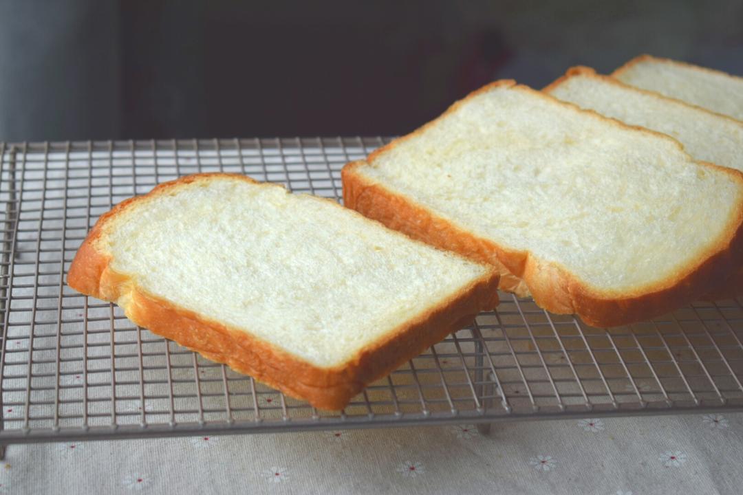 波兰种酸奶吐司的做法