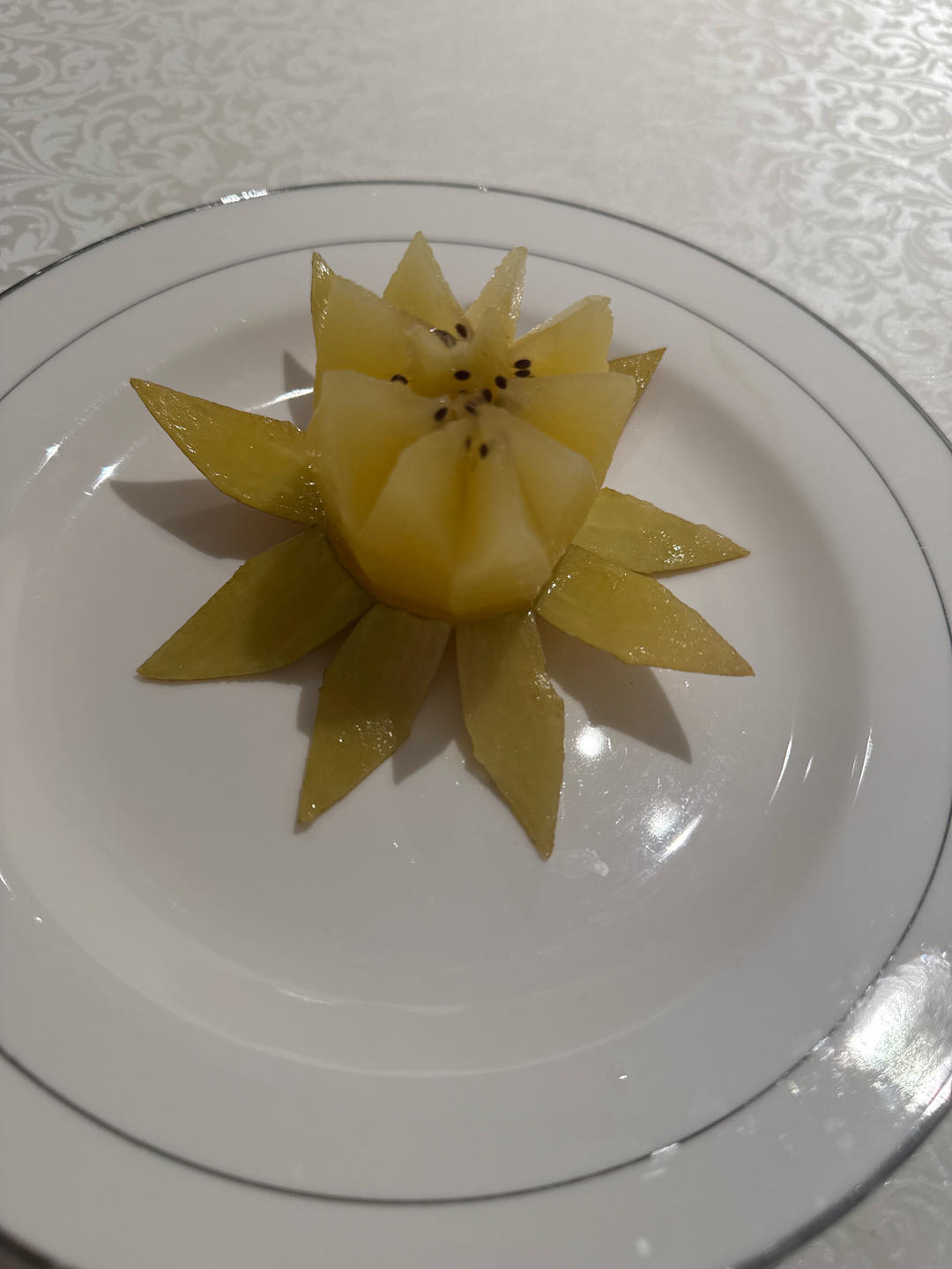 莲花猕猴桃花切