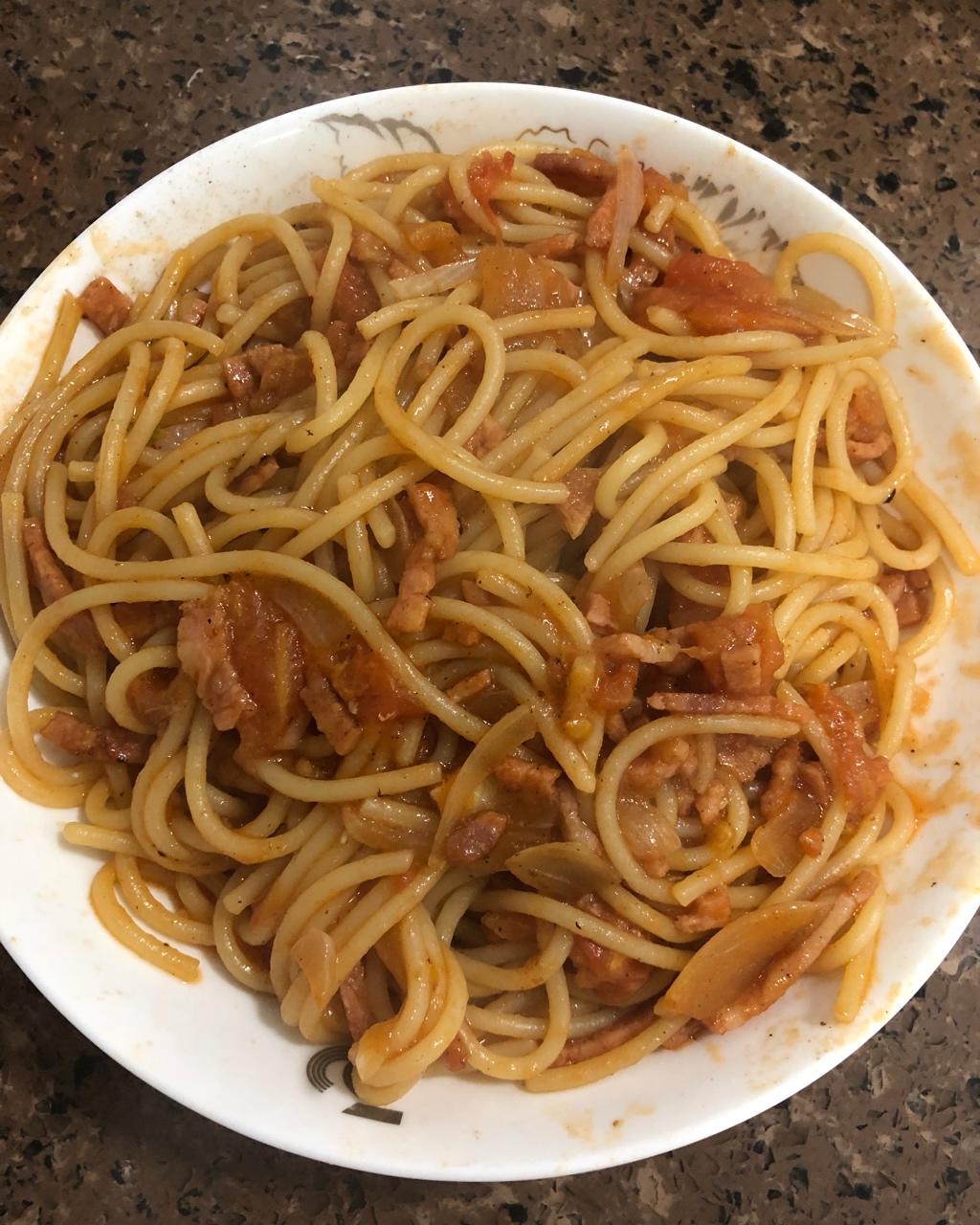 番茄肉酱意大利面