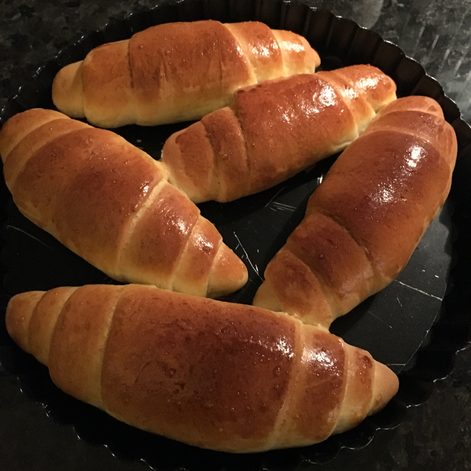 美味奶油卷餐包