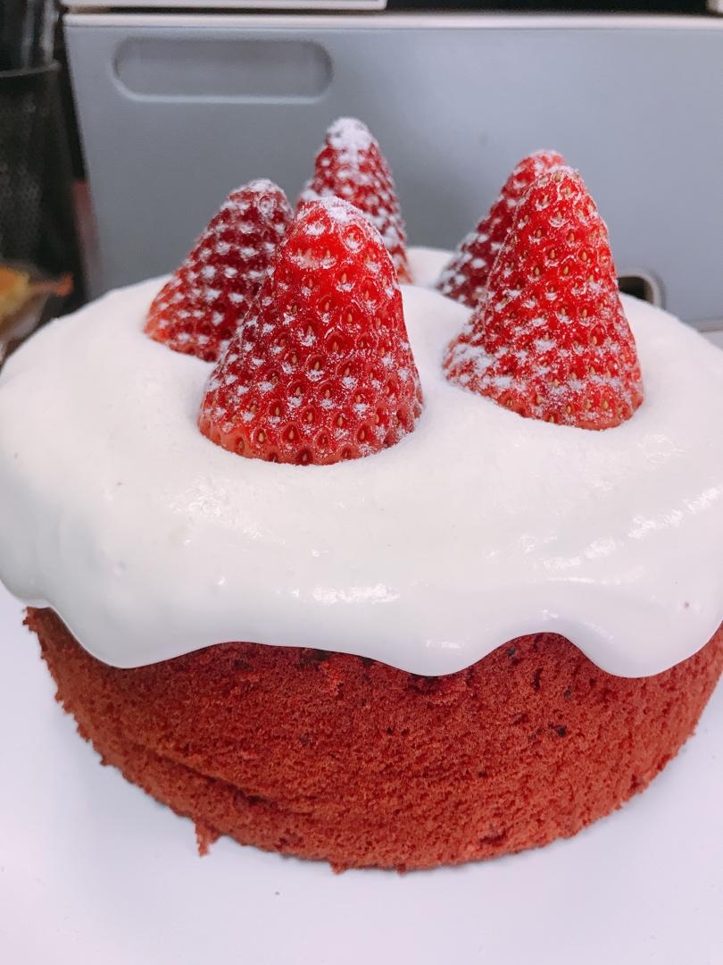 shadowlei做的8寸红丝绒蛋糕