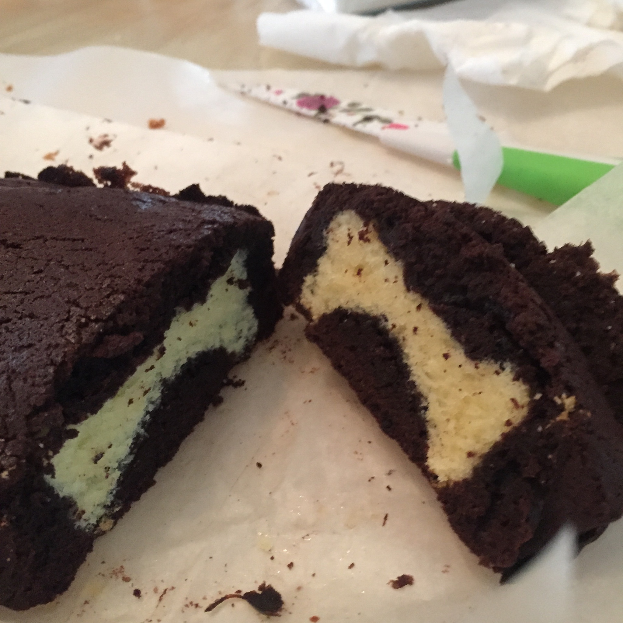 爱心巧克力蛋糕