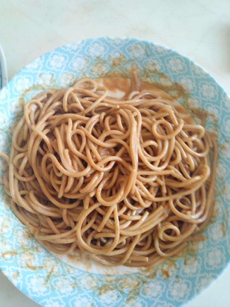 宇宙超级好吃的热干面（内附酱料做法）