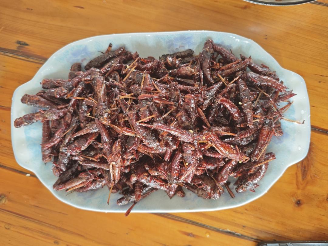 椒盐蚂蚱