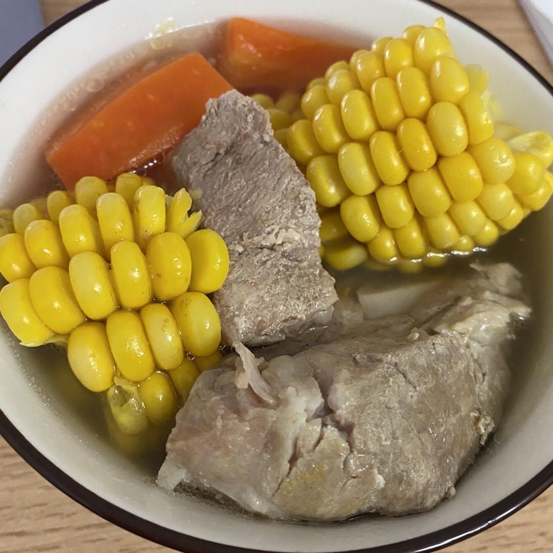 排骨玉米汤